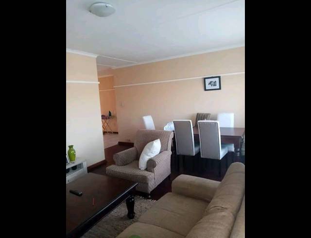 2 BEDROOM FLAT FOR SALE IN NEWCASTLE CENTRAL